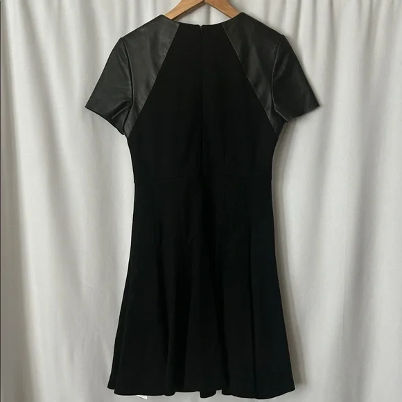 Jason Wu Elegant Black Short Sleeve  Fit and Flare Midi Dress **Size 12** 🌺🌺 - Picture 2 of 7